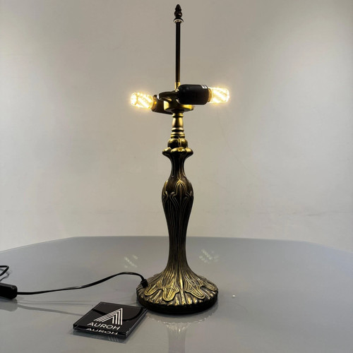 Tiffany table lamp medium - table,