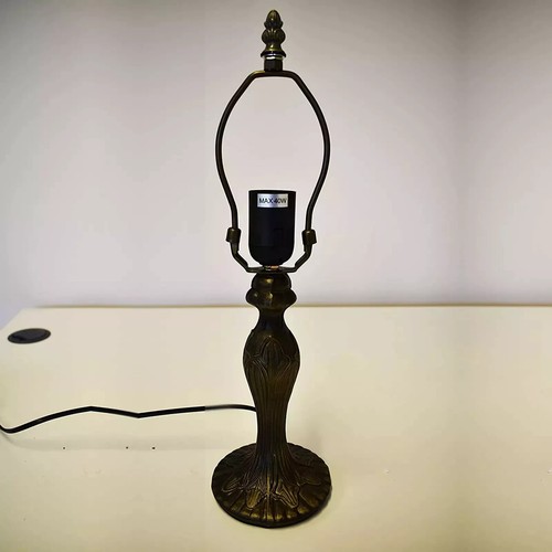 Tiffany table lamp antique - tiffany,