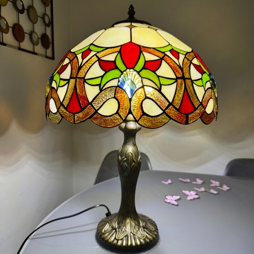 Tiffany table lamp 16inch wide - table,