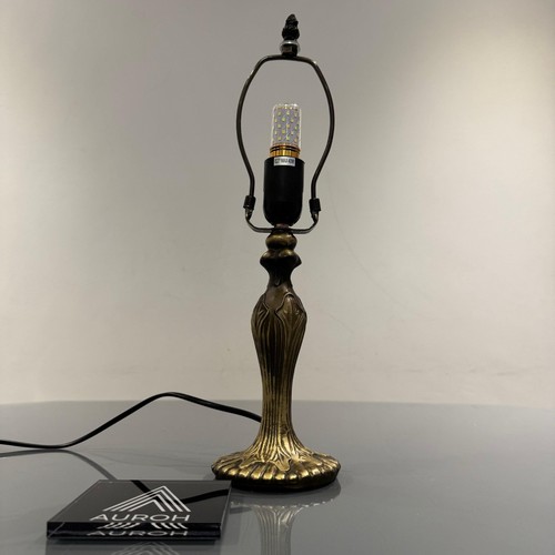 Tiffany table lamp antique - tiffany,